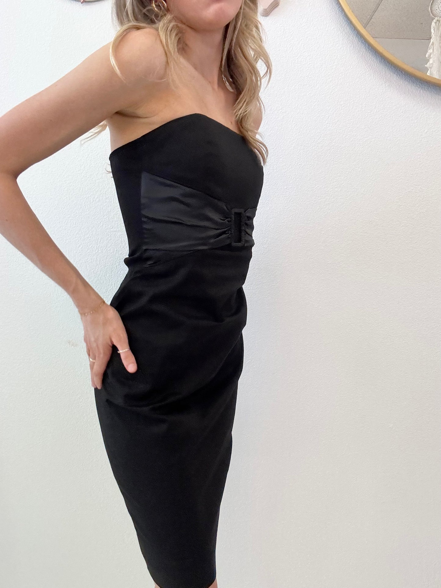 Vintage 1990’s Strapless Belted Black Mini Dress (Small)