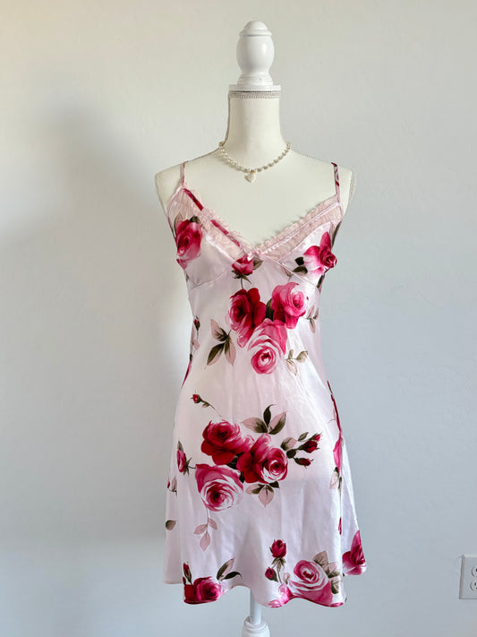 Early 2000’s Silky Floral Spaghetti Strap Lingerie Slip Dress (Large)