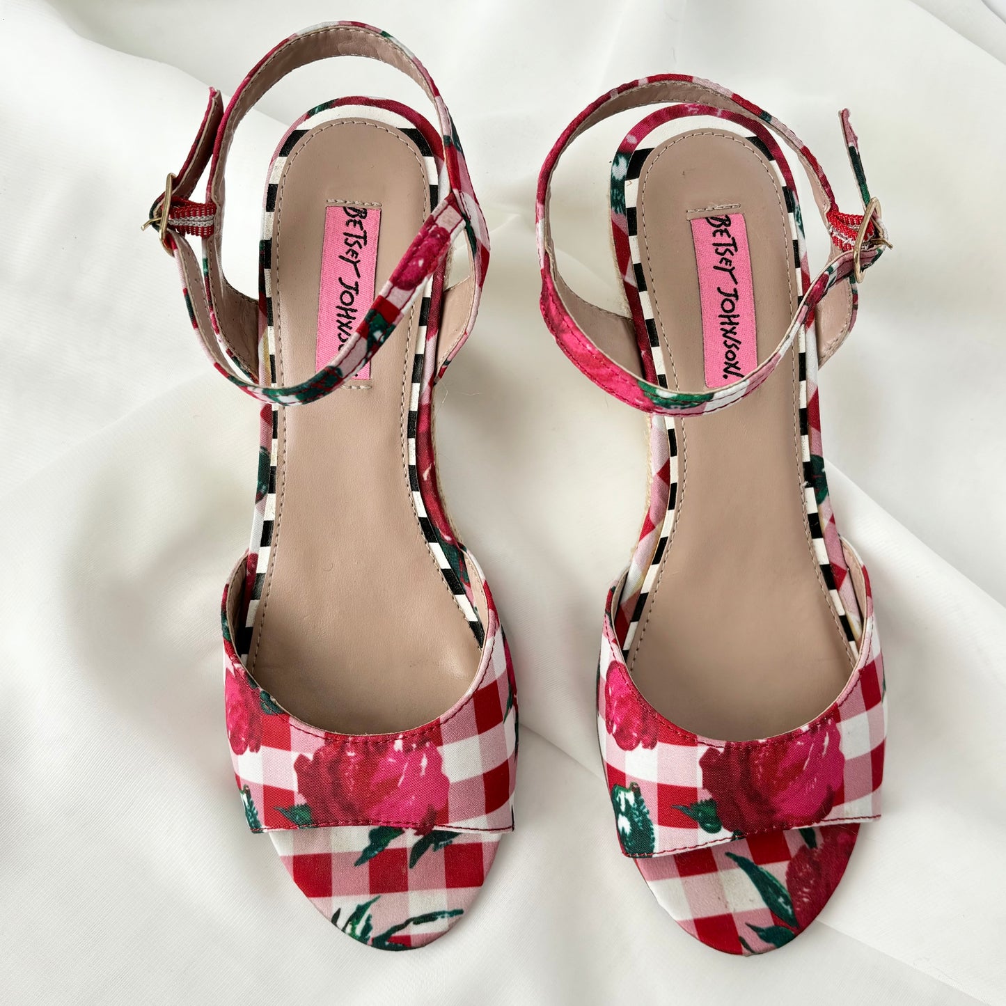 Betsey Johnson Floral Wedges (7)