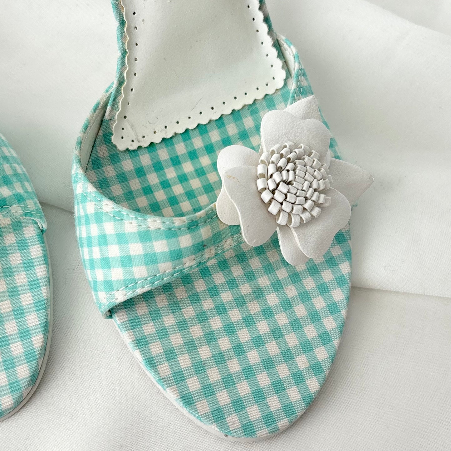 Vintage Gingham Mint Green Heels (8)