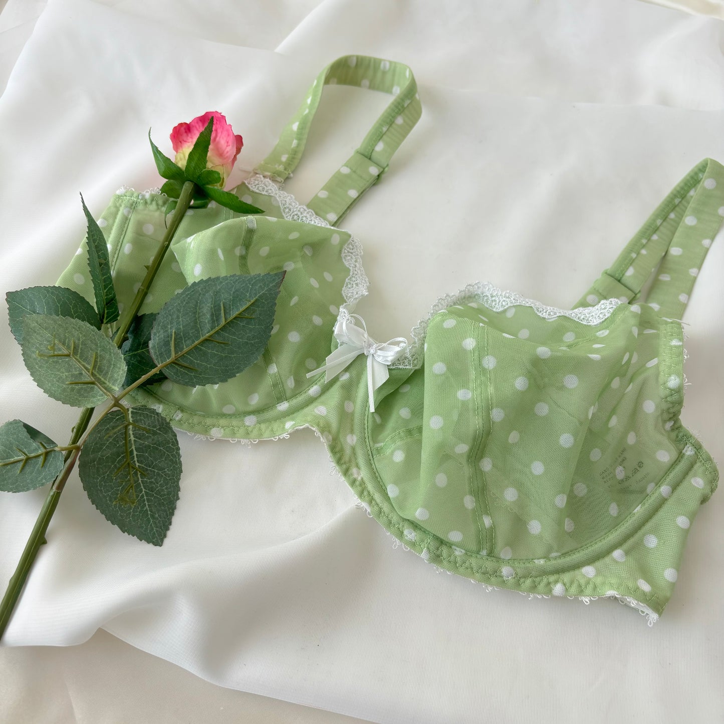 Vintage Polka Dot Bra (32DD)