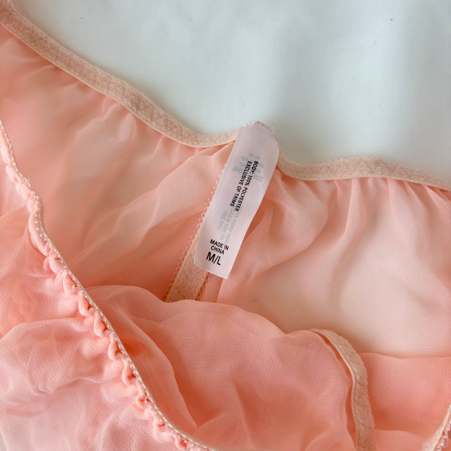 Vintage Victoria’s Secret Peach Panties (M)