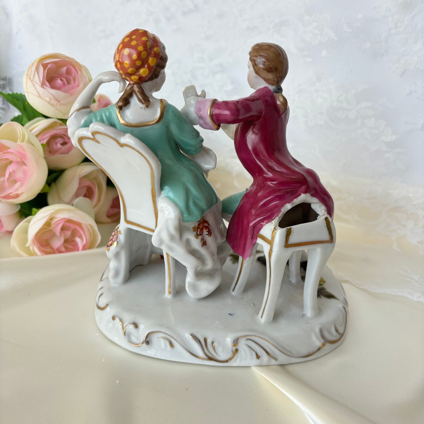 Vintage Renaissance Porcelain Figurine