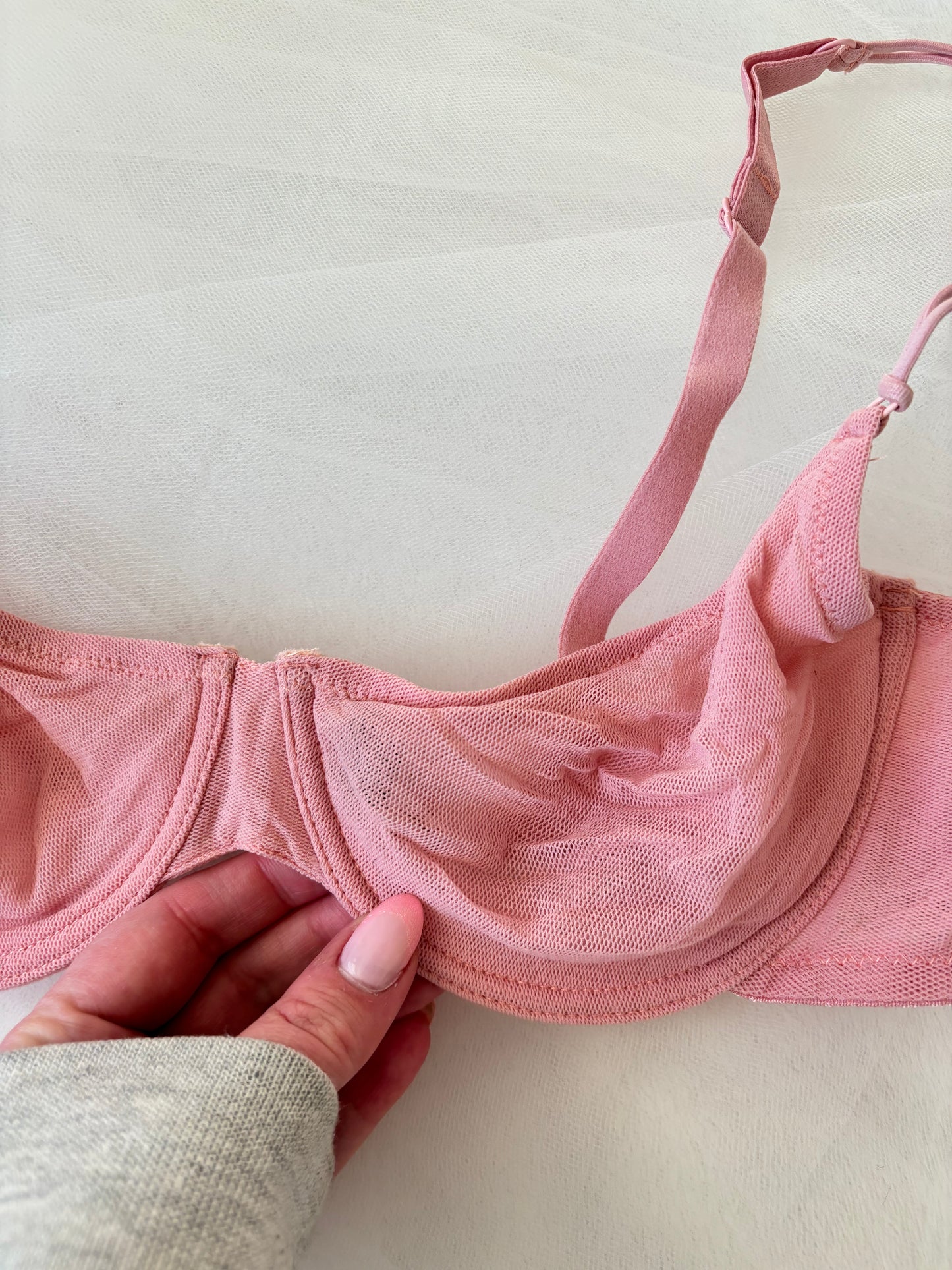 Vintage Italian Blush Pink Mesh Bra (34C)