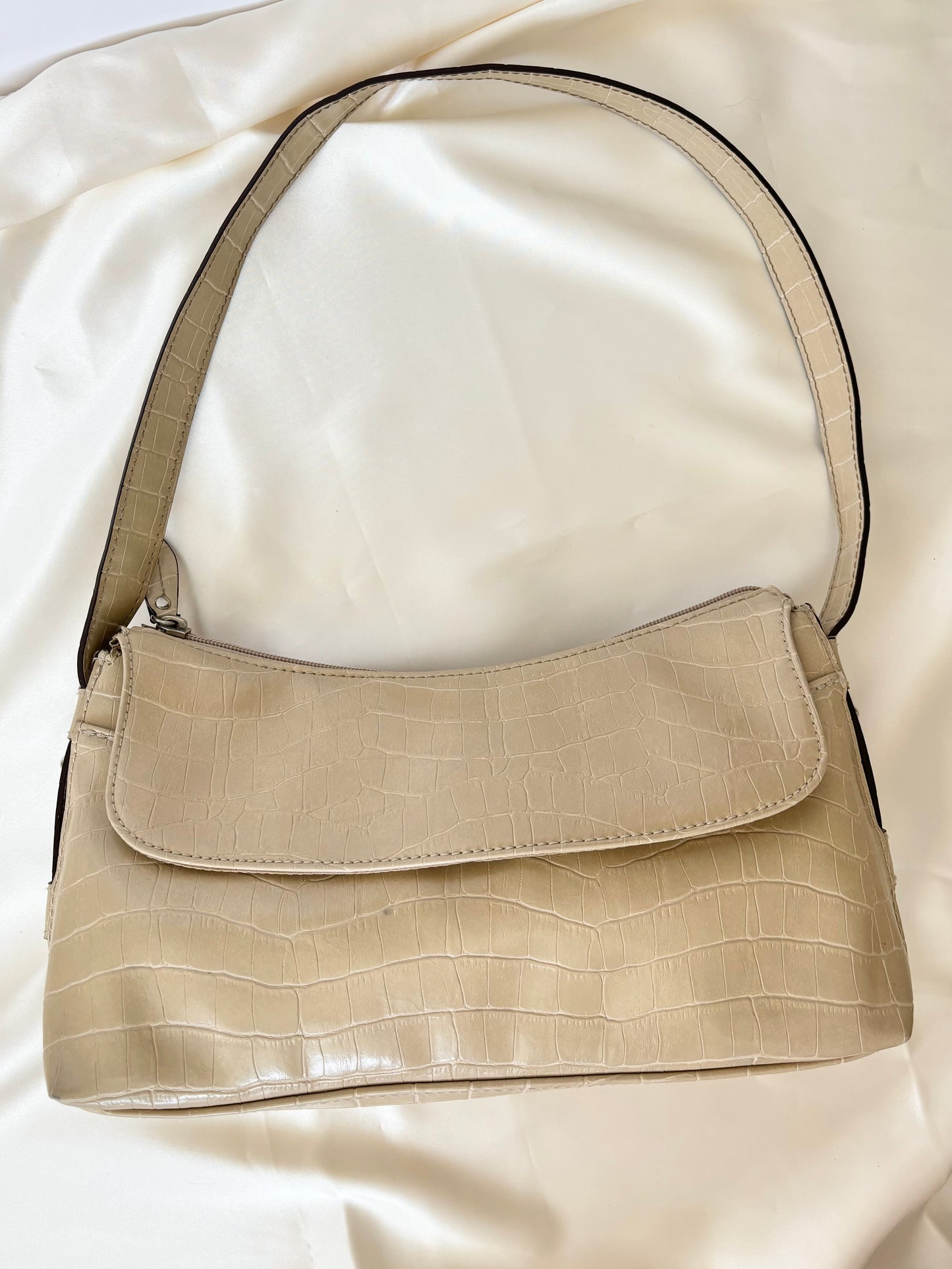 Y2K Liz Claiborne Beige Shoulder Bag