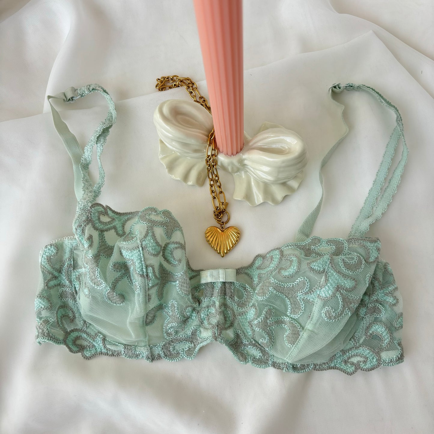 Vintage 80’s French Mint Embroidered Bra (34C)