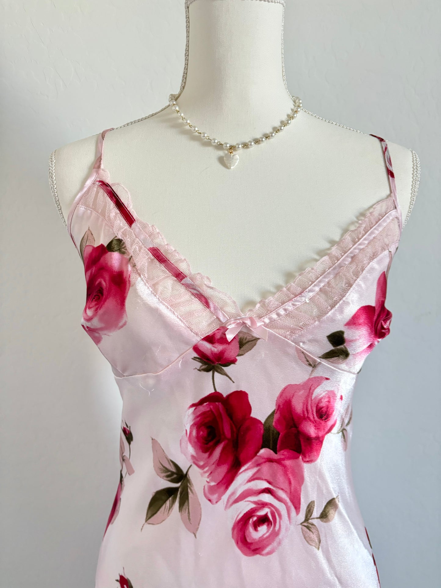 Early 2000’s Silky Floral Spaghetti Strap Lingerie Slip Dress (Large)