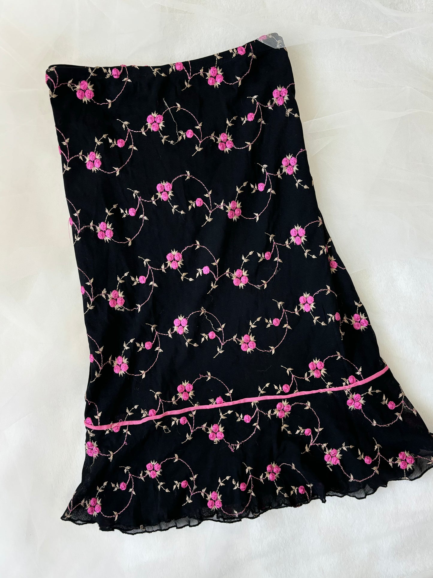 Vintage Floral Embroidered Stretchy Midi Skirt (Extra Large)