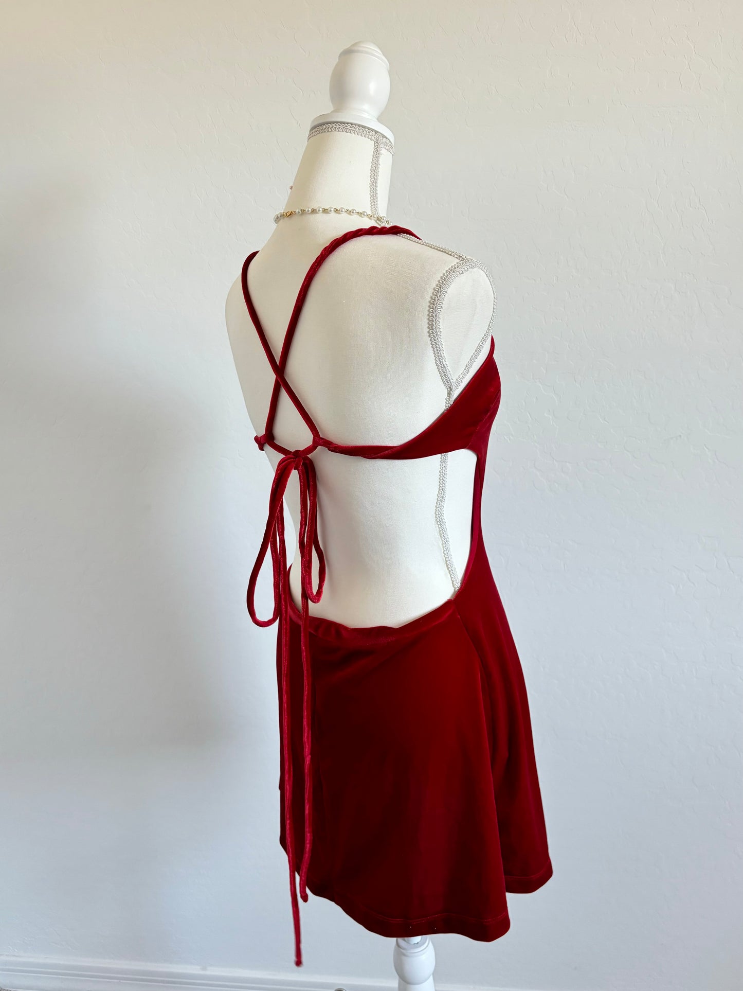 Vintage Red Velvet 90’s Bodycon Mini Dress (Small)