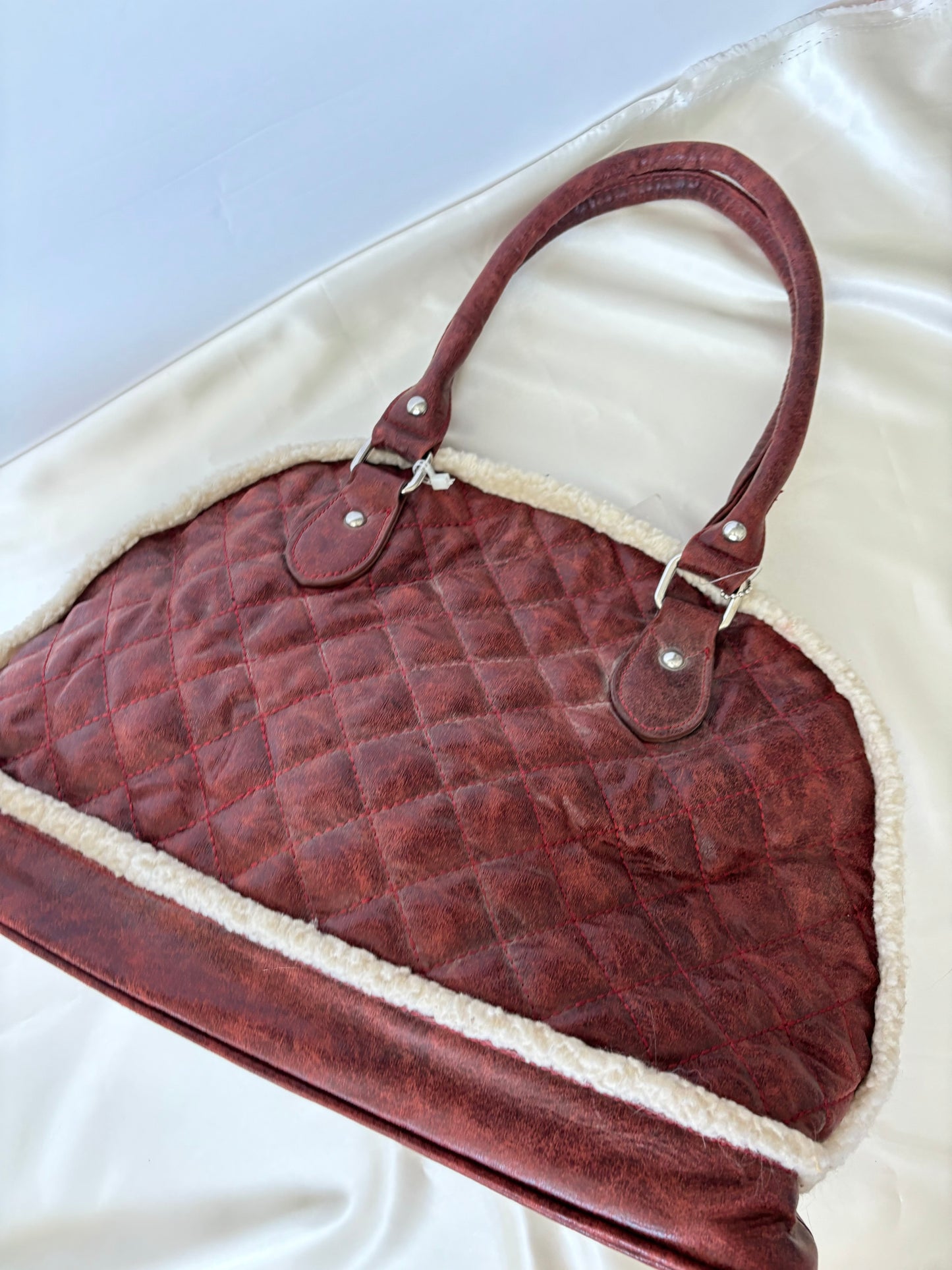 Vintage Burgundy Sherpa Quilted Patterned Bag