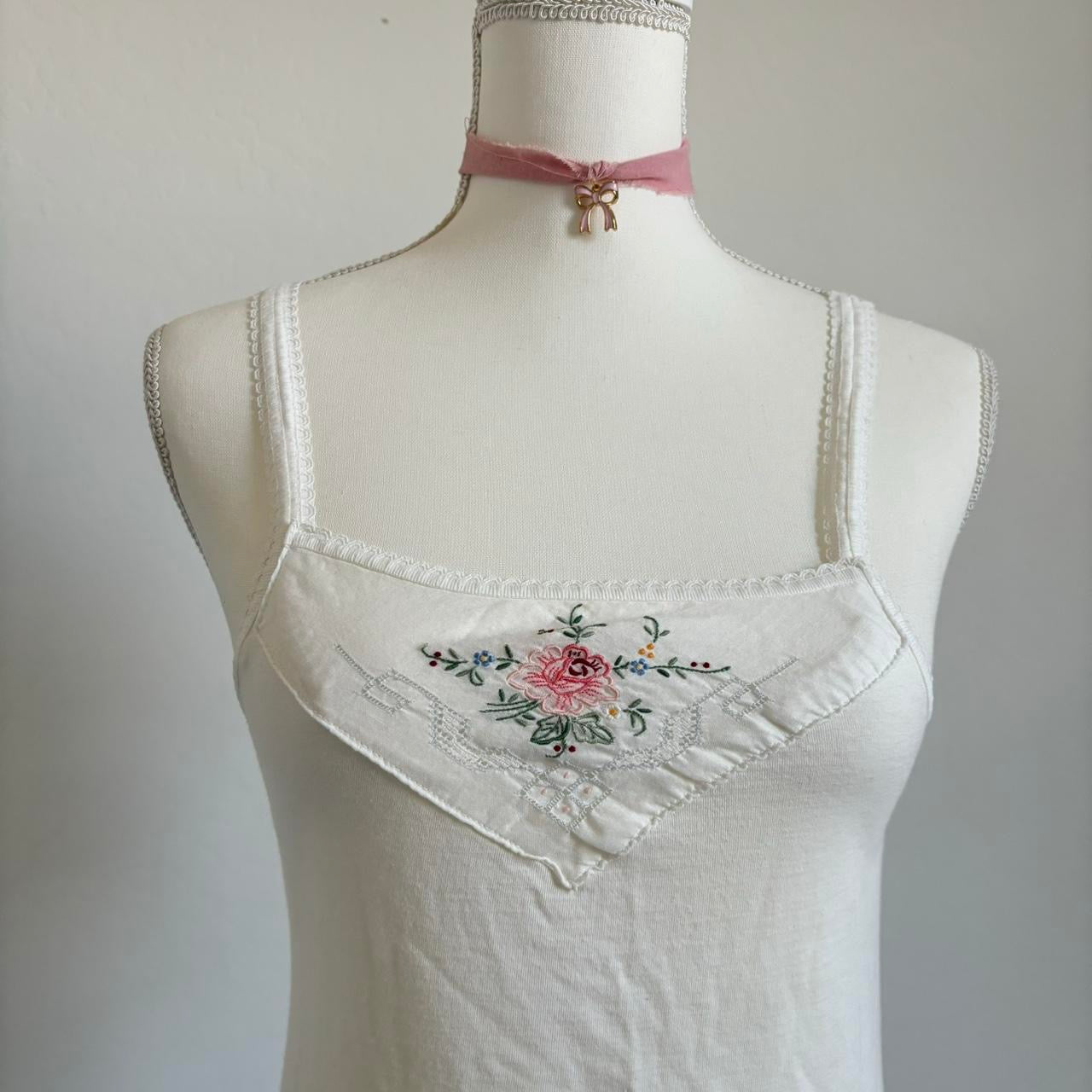 Vintage 1970’s Prairie Rare Embroidered Camisole Cream Top (Small)