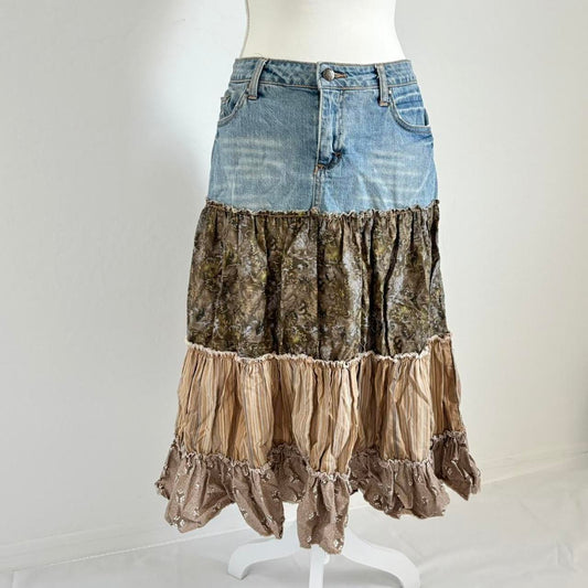 Vintage Ruffle Denim Y2K Skirt (Large)