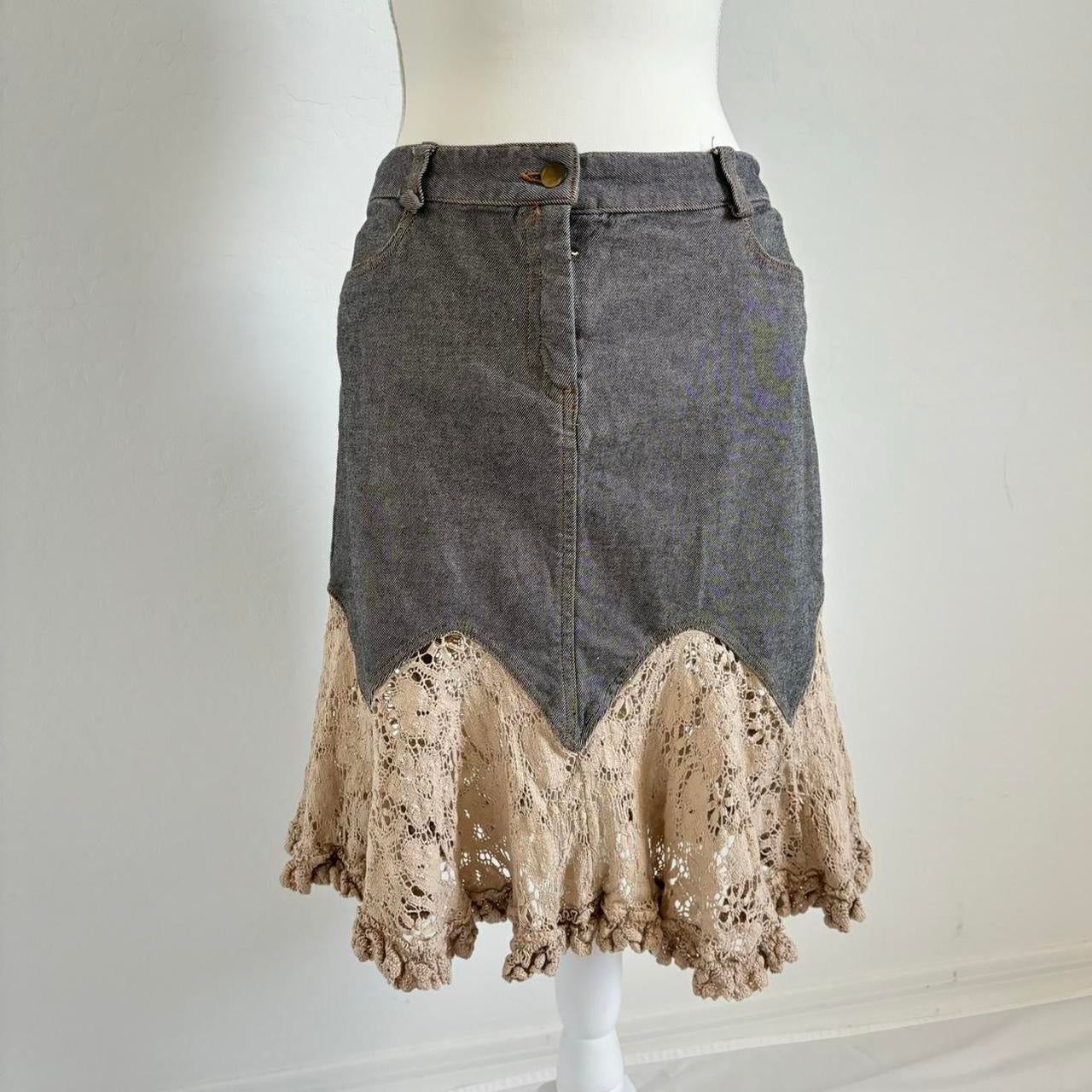 Vintage Cream Denim Skirt (Medium)